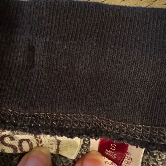 SO gray and black sweatpants - Picture 4 of 7